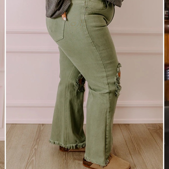 NWT RISEN DESIGNER Olive Distressed Jeans - Picture 2 of 4